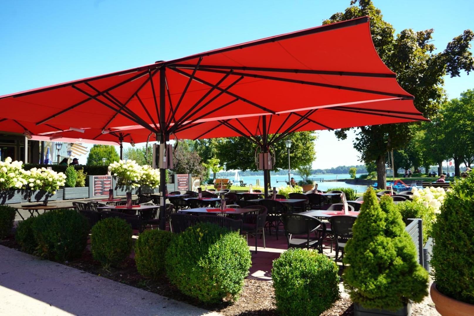 Hotel Schlossblick Chiemsee 3*