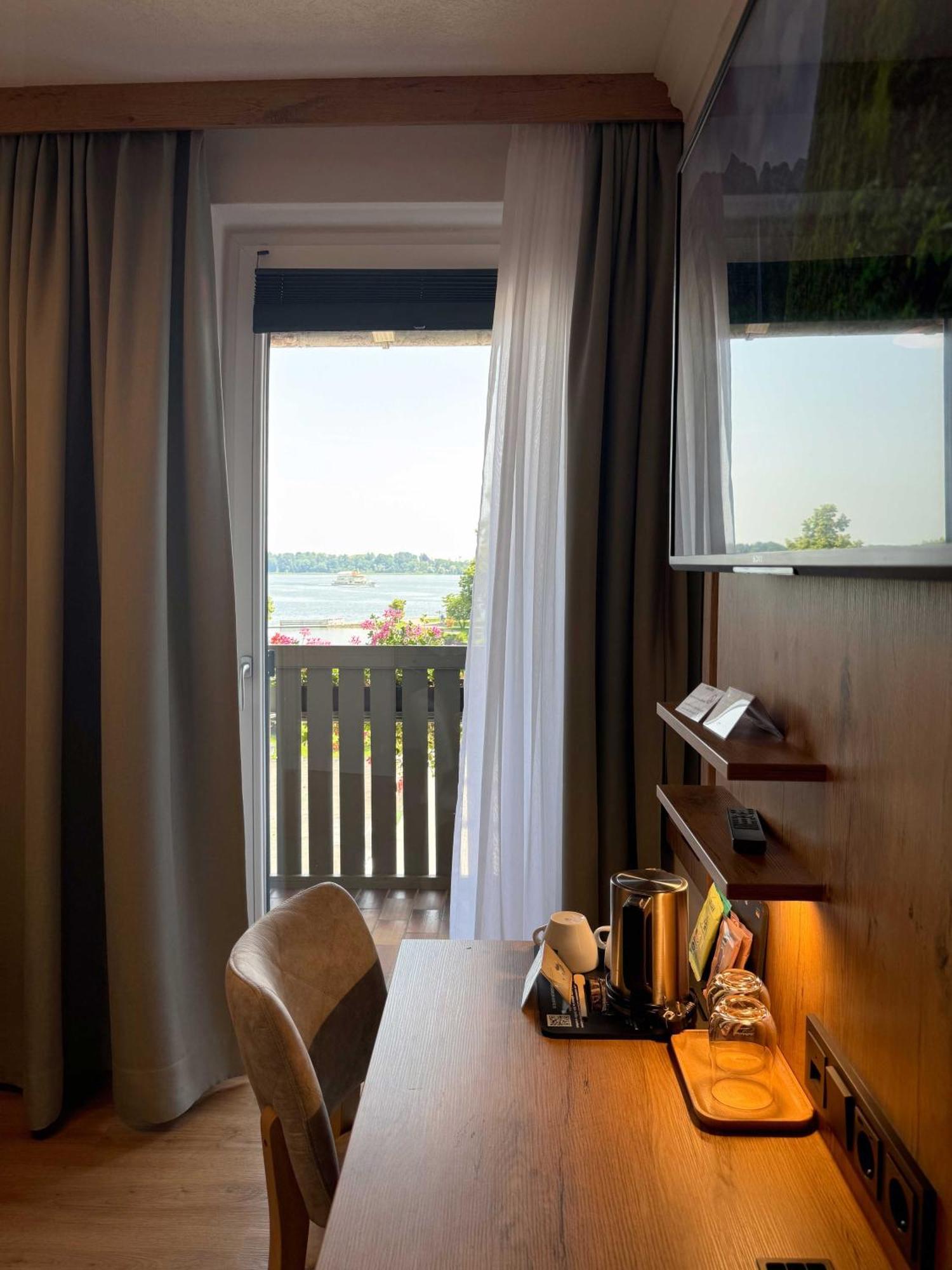 Hotel Schlossblick Chiemsee