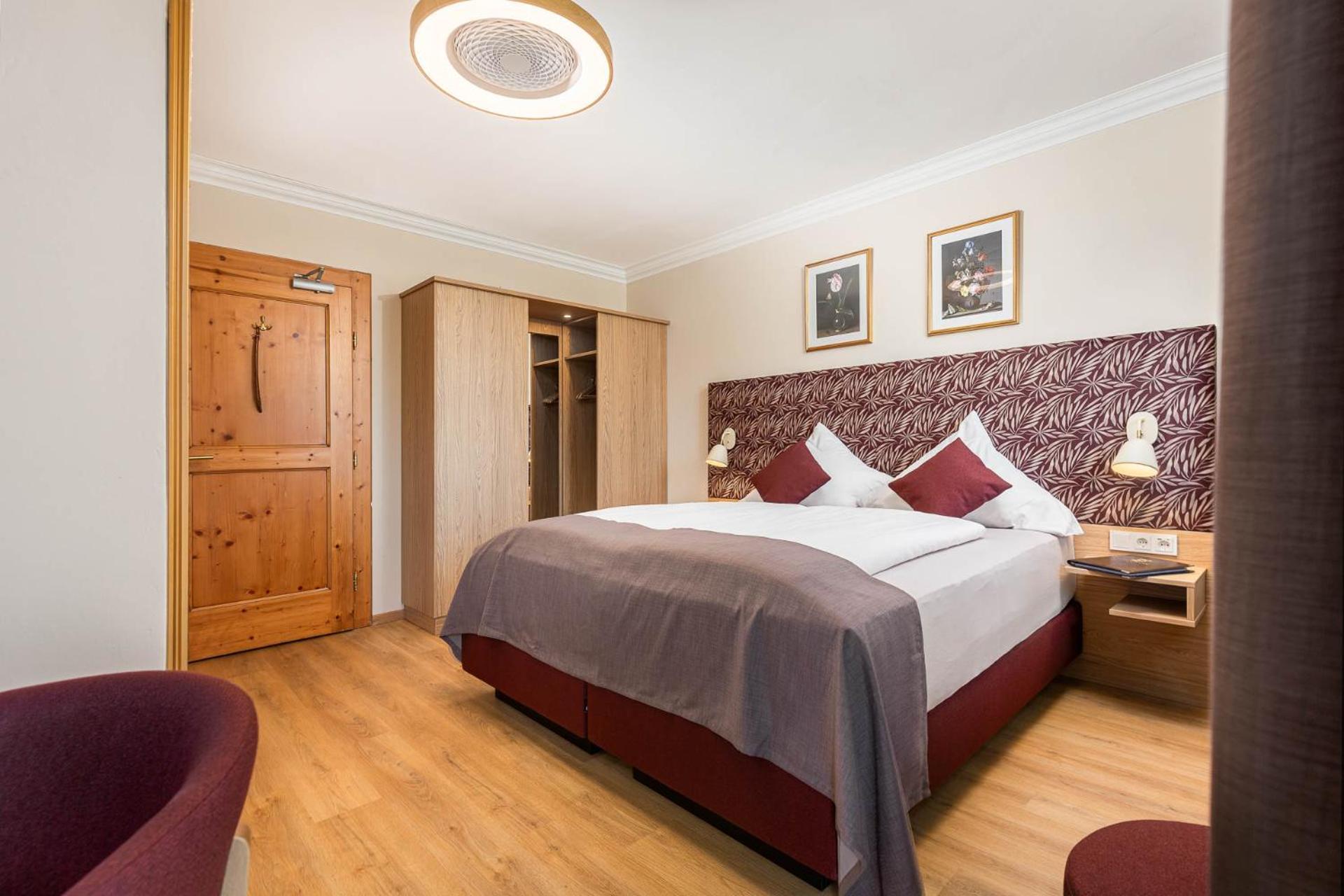 Hotel Schlossblick Chiemsee 3*